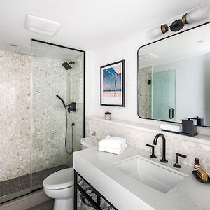 Deluxe Oceanfront